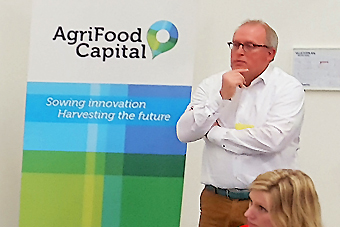 Interimmanager Ron Crone Ron (r) als projectmanager/coördinator bij AgriFood Capital, het regionaal economisch actieprogramma voor Noordoost-Brabant.